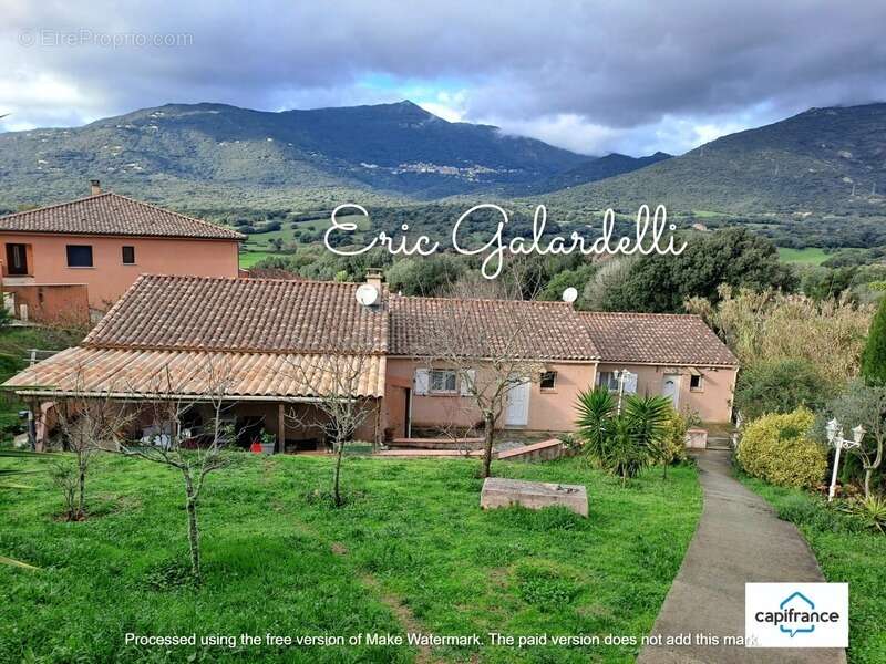 A VENDRE Ensemble immobilier locatif de 3 appartements T2 en rez-de-jardin sur la commune de VIGGIANELLO (20) proche plage et Pr - photo 2