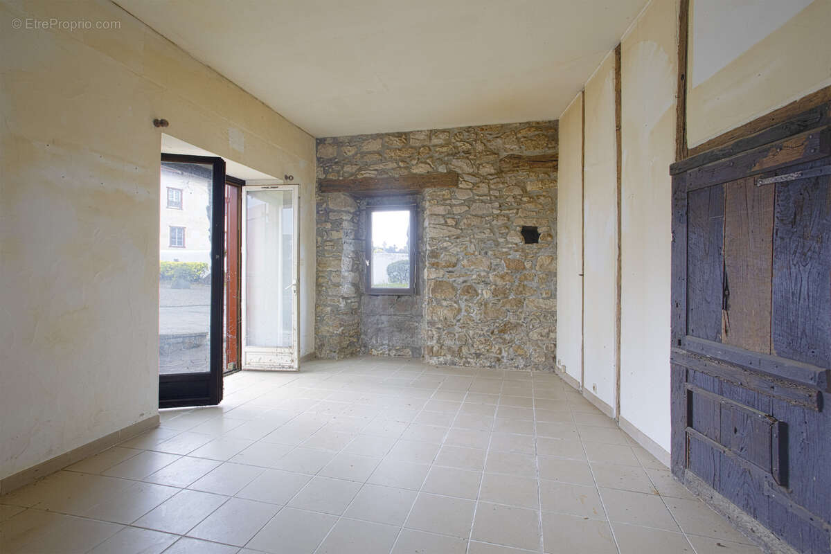 Maison à AINHOA