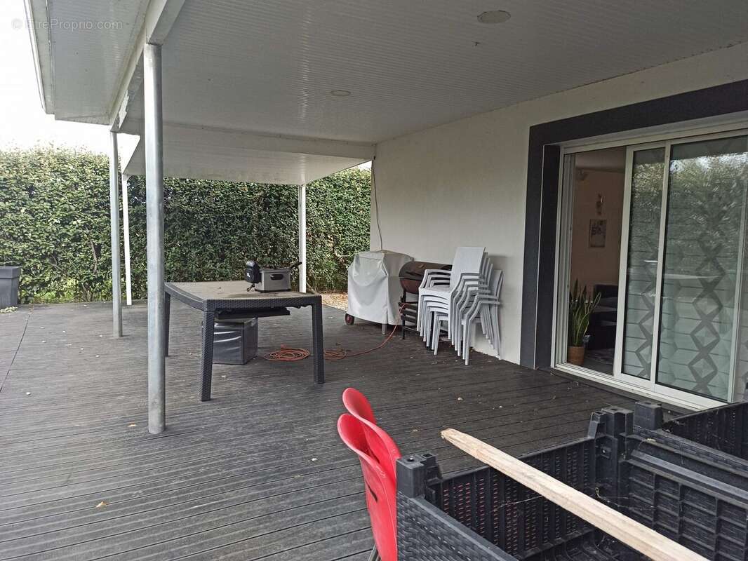 Maison 152 m² à Revel  - photo 2