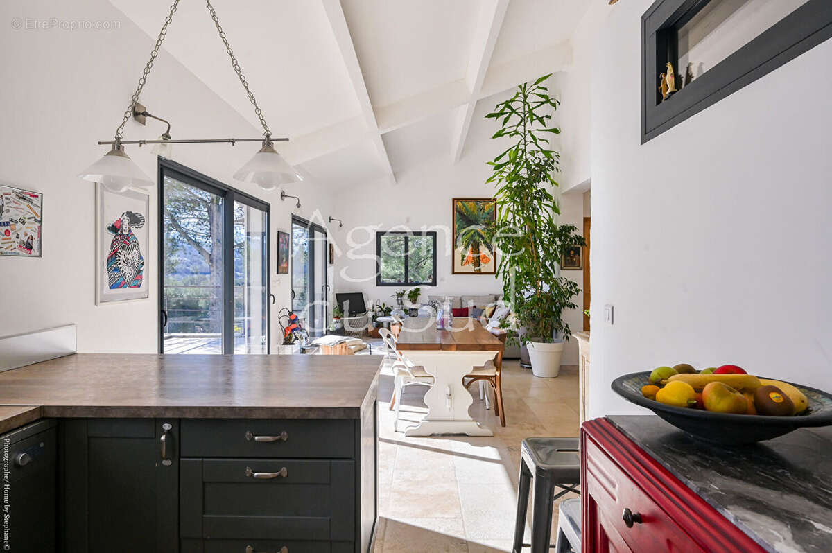 Maison à LA BOUILLADISSE