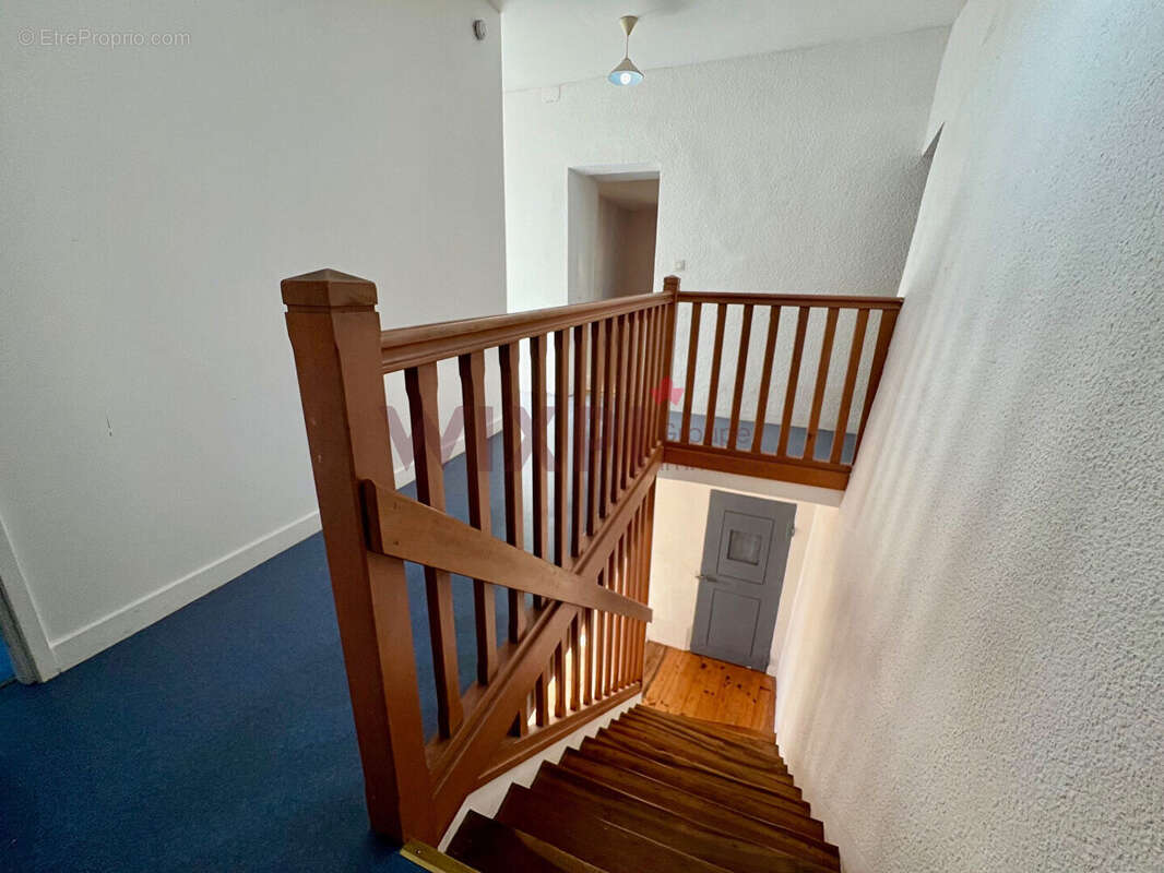 Appartement à SAINT-NAZAIRE-LES-EYMES
