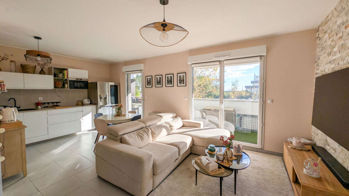 Appartement à SAINT-JEAN-DE-VEDAS