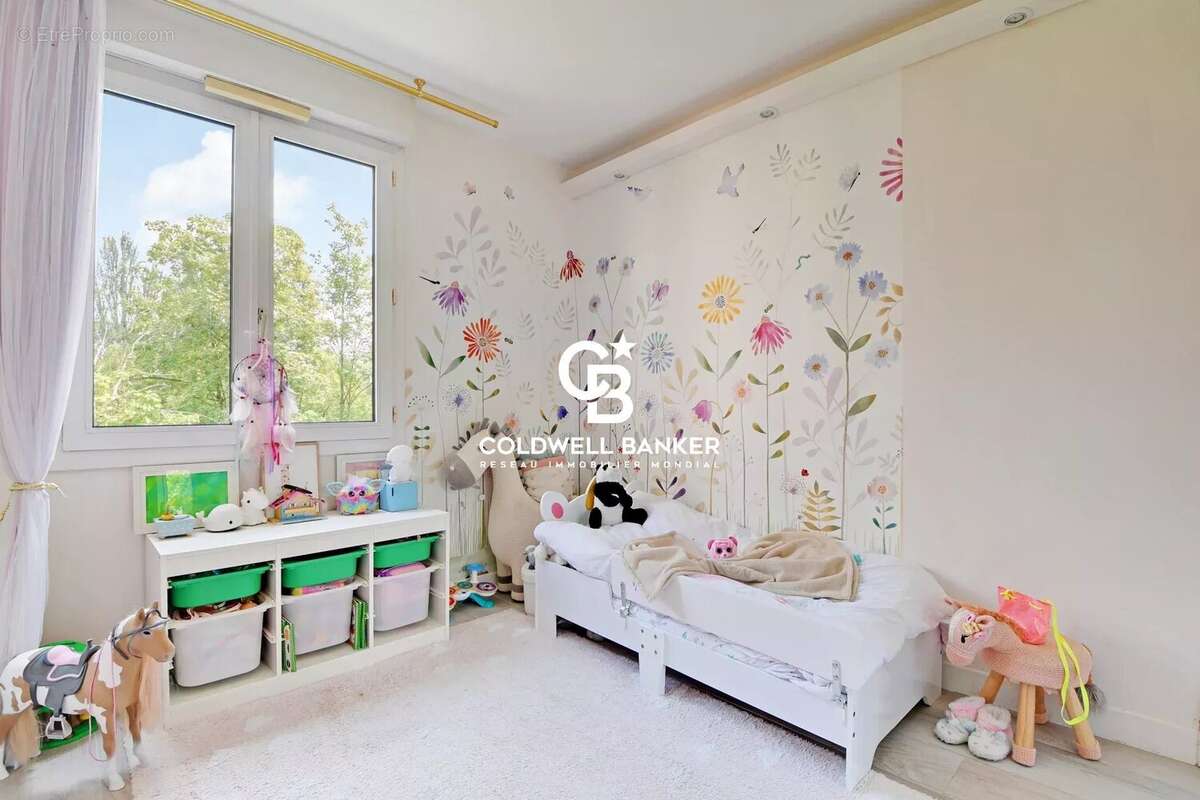 Appartement à ISSY-LES-MOULINEAUX