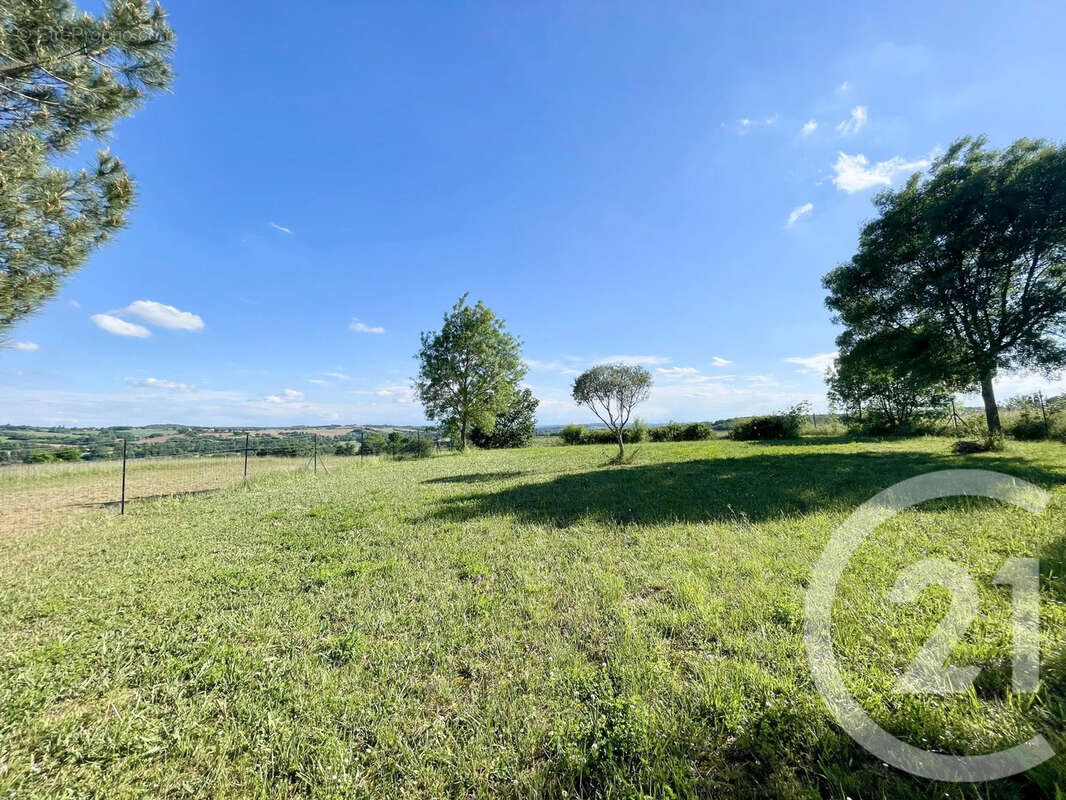 Maison 116 m² à L'isle-Jourdain  - photo 10