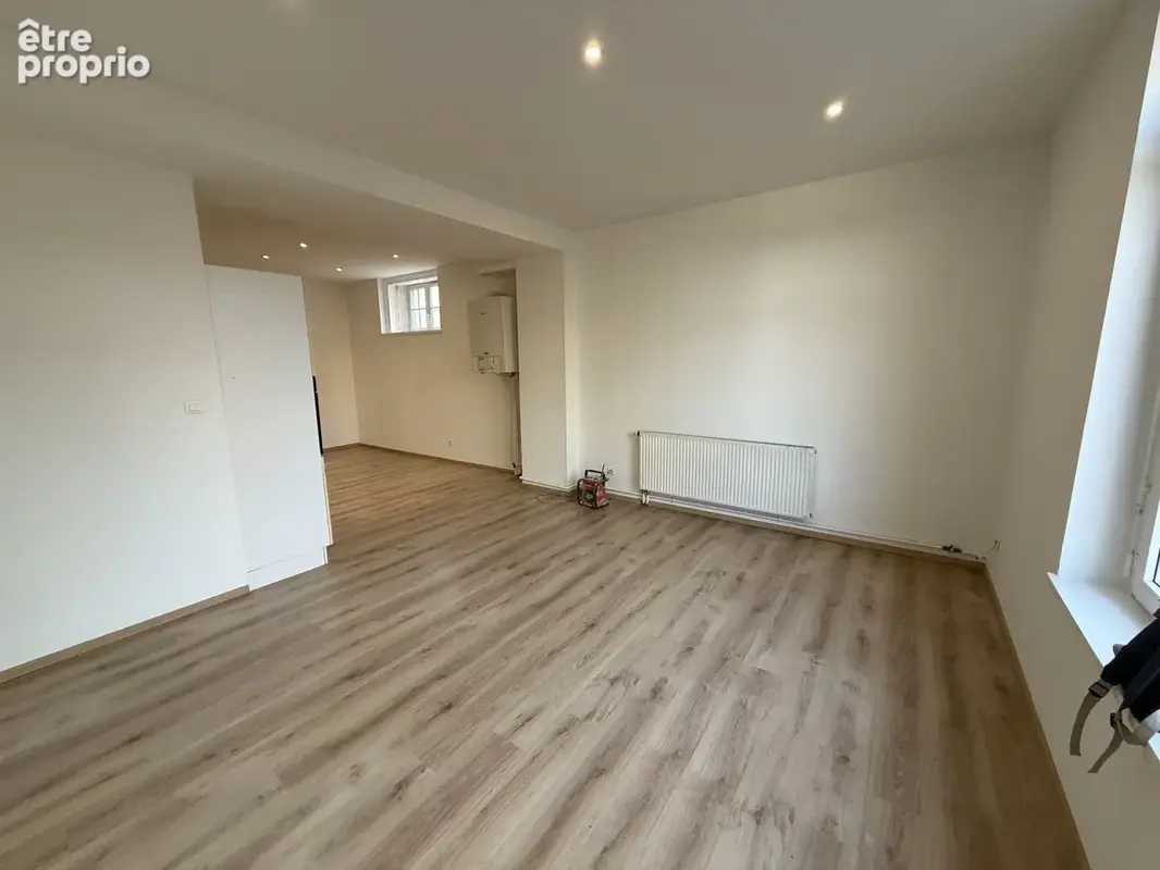Gérardmer - Centre ville - Appartement 93m2 rez-de-chaussée surélevé avec terrasse privative et petit jardin - photo 4