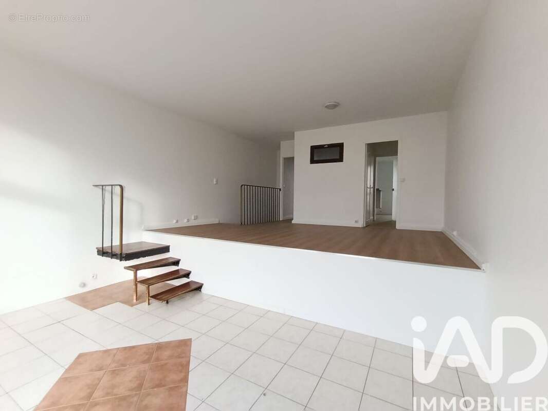 Photo 3 - Appartement à LE MEE-SUR-SEINE
