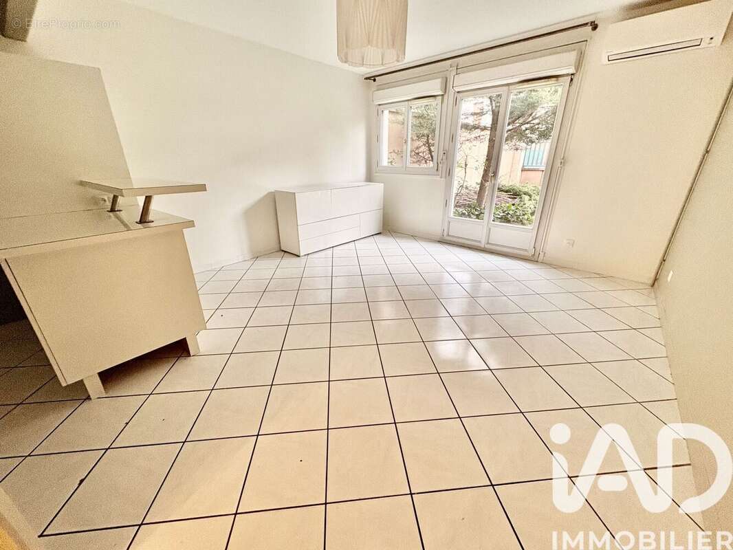 Photo 2 - Appartement à ARGENTEUIL