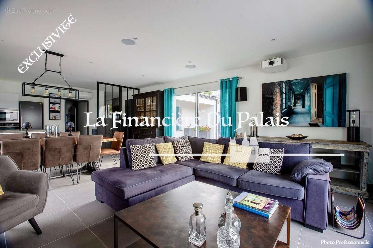 Maison à MESCHERS-SUR-GIRONDE