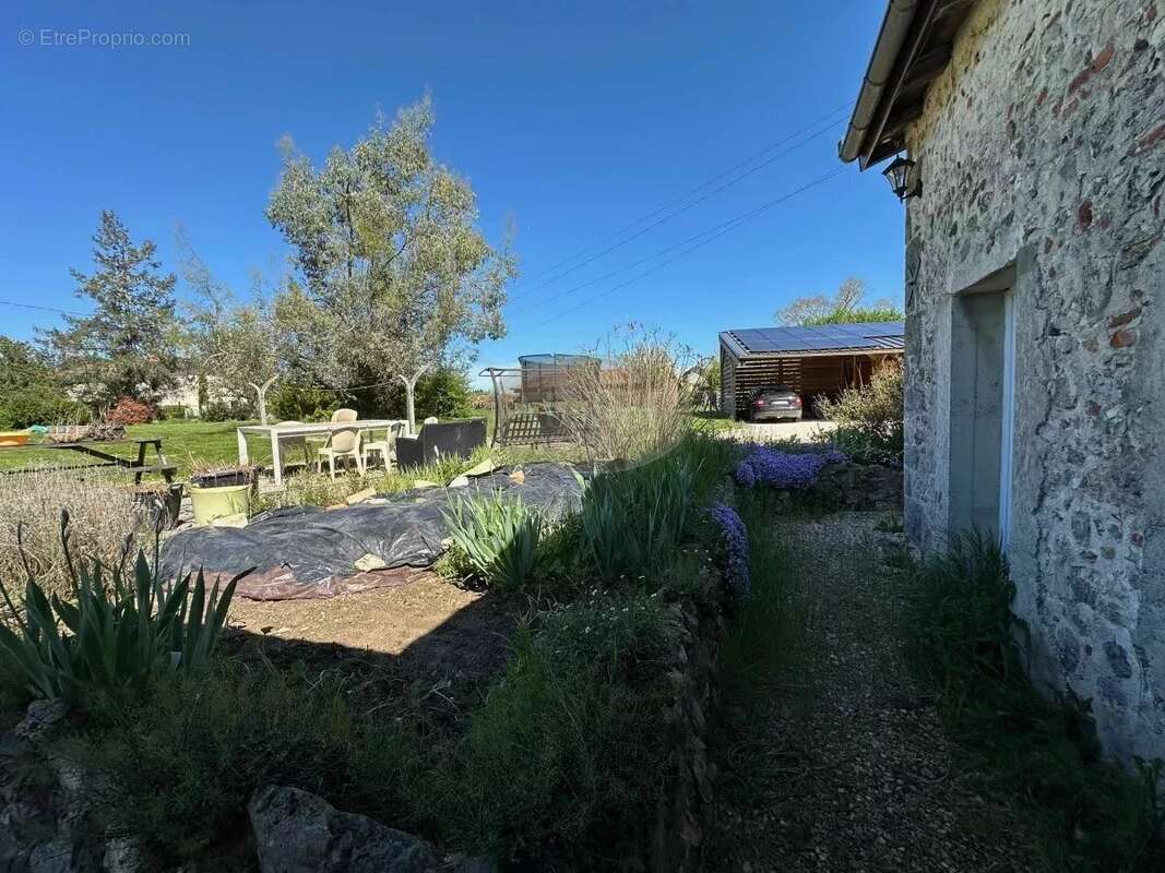 Maison à BOULOGNE-SUR-GESSE