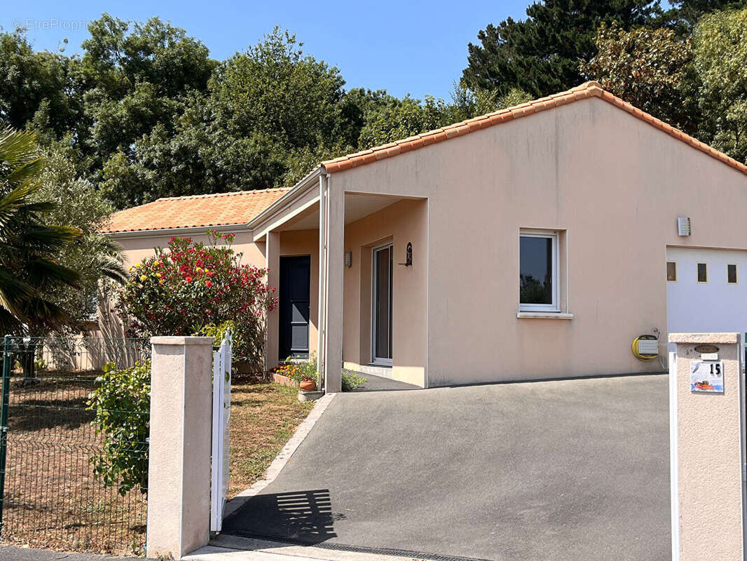 Maison à SAINT-GERVAIS