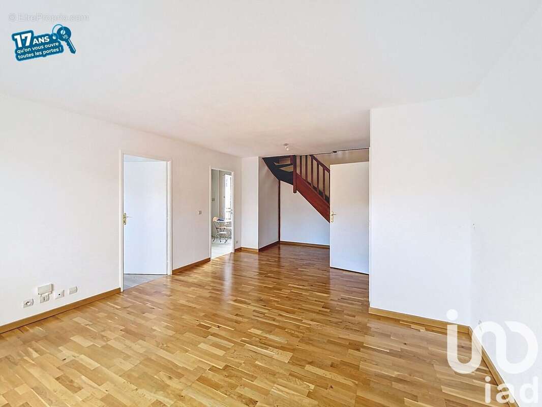 Photo 6 - Appartement à VILLENEUVE-LA-GARENNE