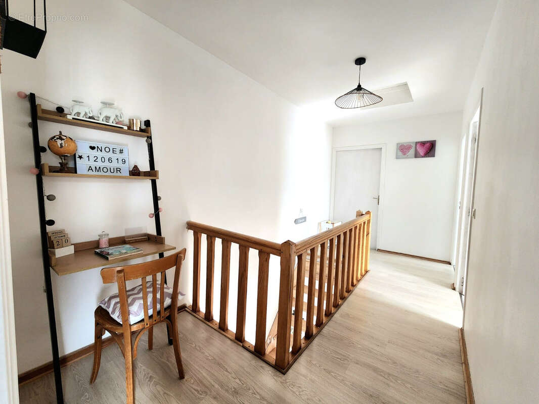 Maison à SAINT-PARRES-AUX-TERTRES