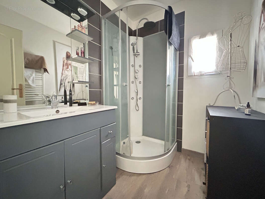 Appartement à CARBON-BLANC