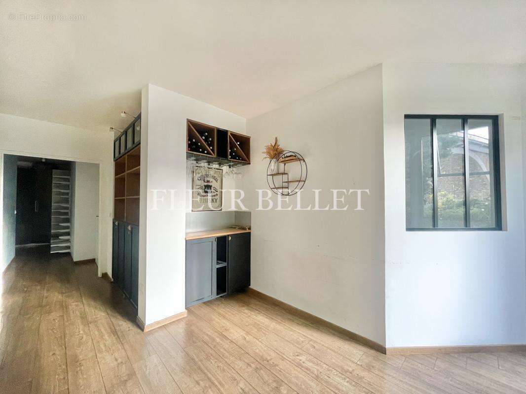 Appartement à ISSY-LES-MOULINEAUX