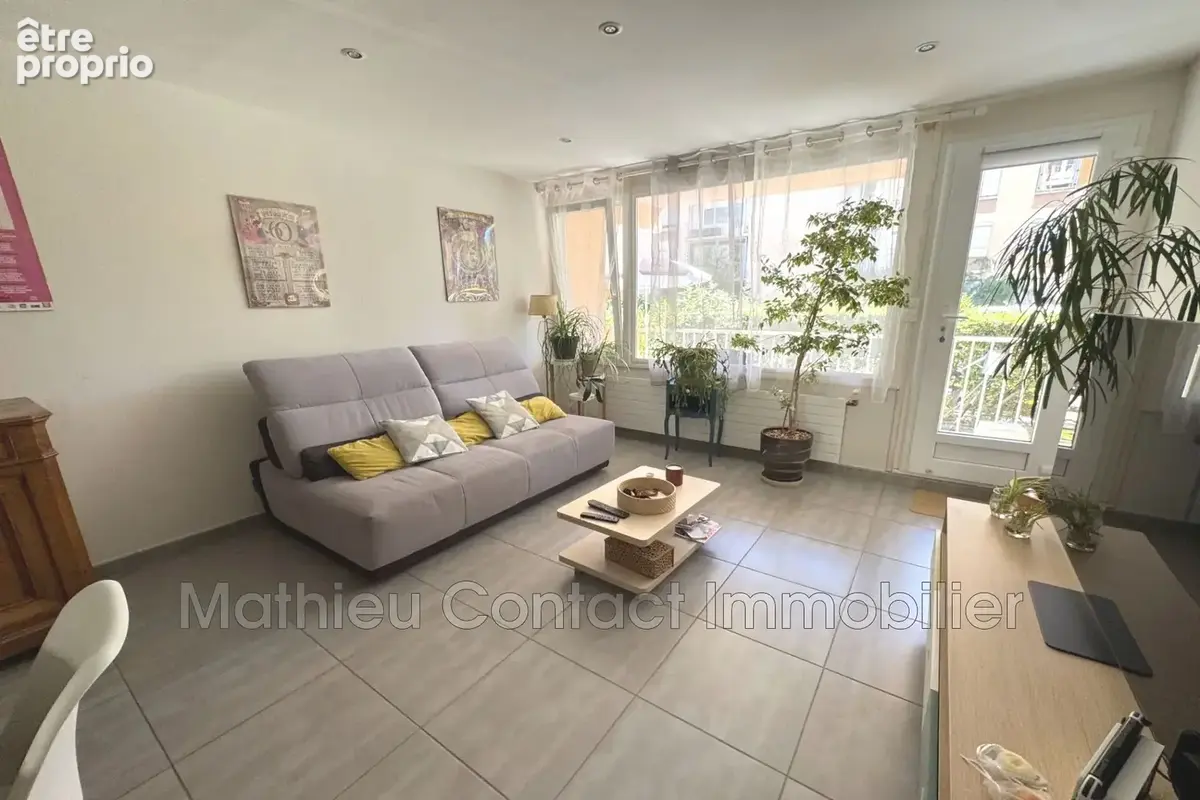 Appartement 3 pièces 62 m² à vendre à Nimes (30000) - photo 3
