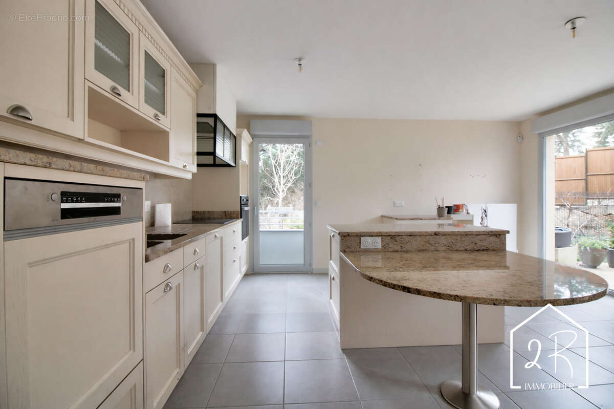 T4 - 86 m2 - Jardin, terrasse - photo 6