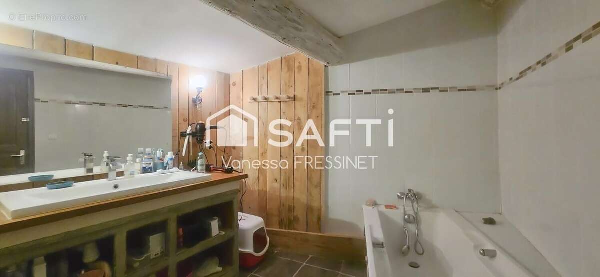 Maison 113 m² à Lezignan-La-Cebe  - photo 5