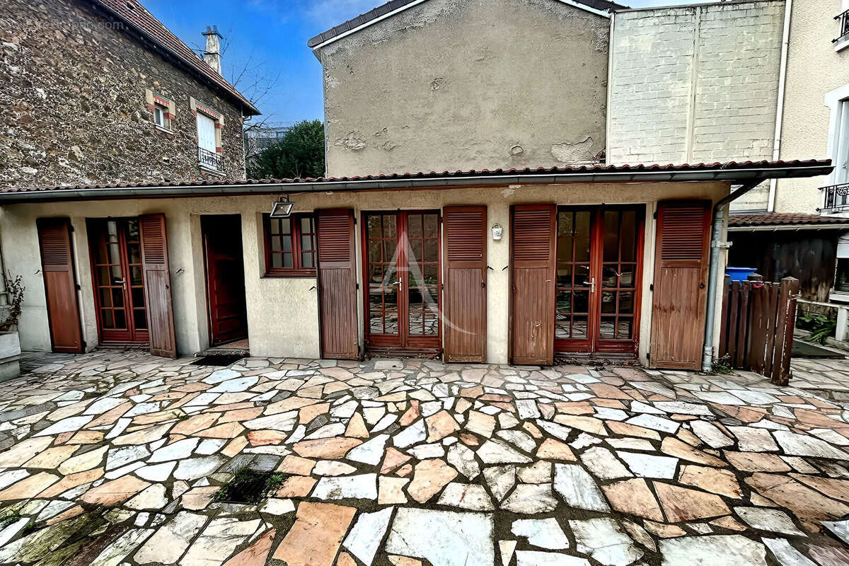 Maison à VITRY-SUR-SEINE