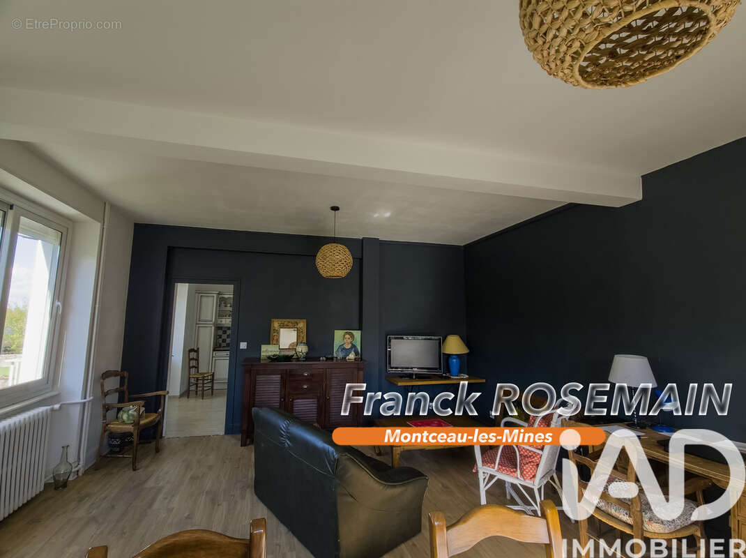 Photo 7 - Appartement à MONTCEAU-LES-MINES