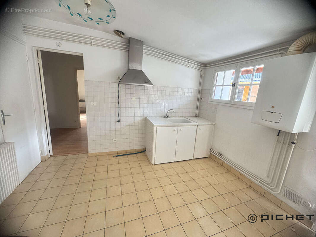 Maison de type 3 avec jardin et 2 places de parking - photo 2