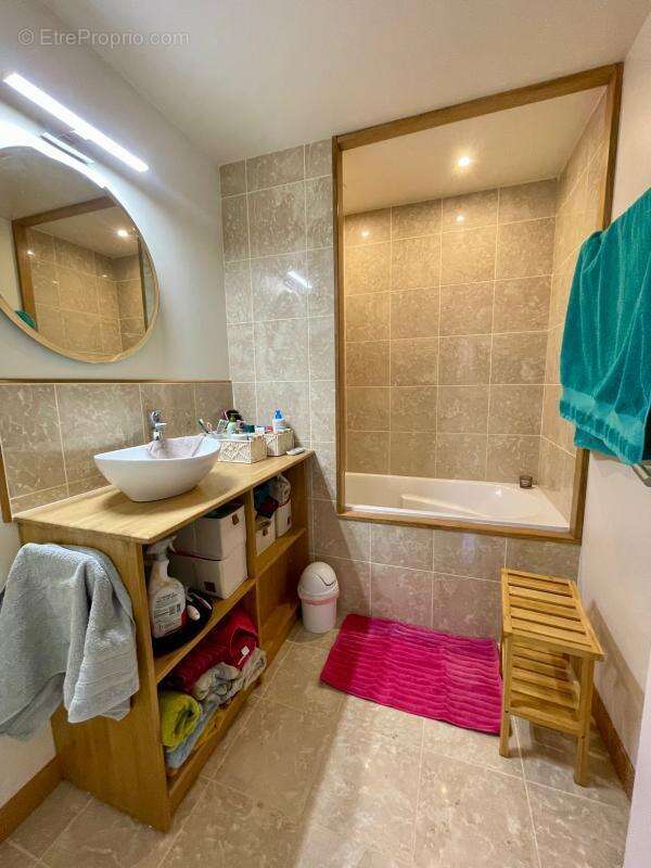 Appartement à LES ULIS