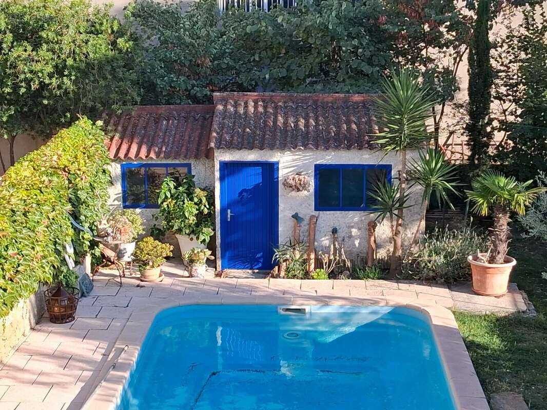 Maison à MOUSSAN
