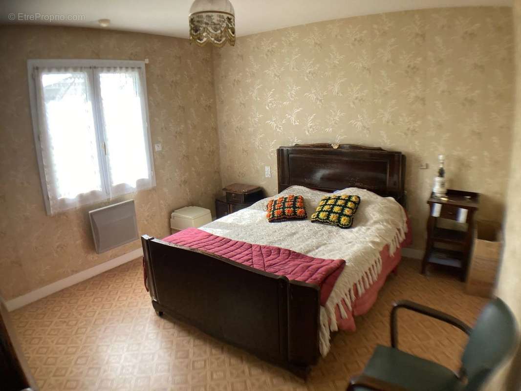 Maison à MARTIGNE-FERCHAUD