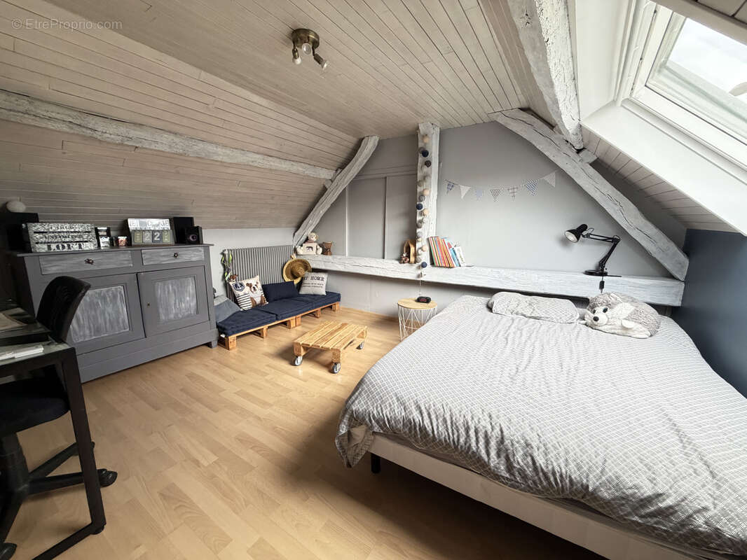 Maison à SEICHES-SUR-LE-LOIR