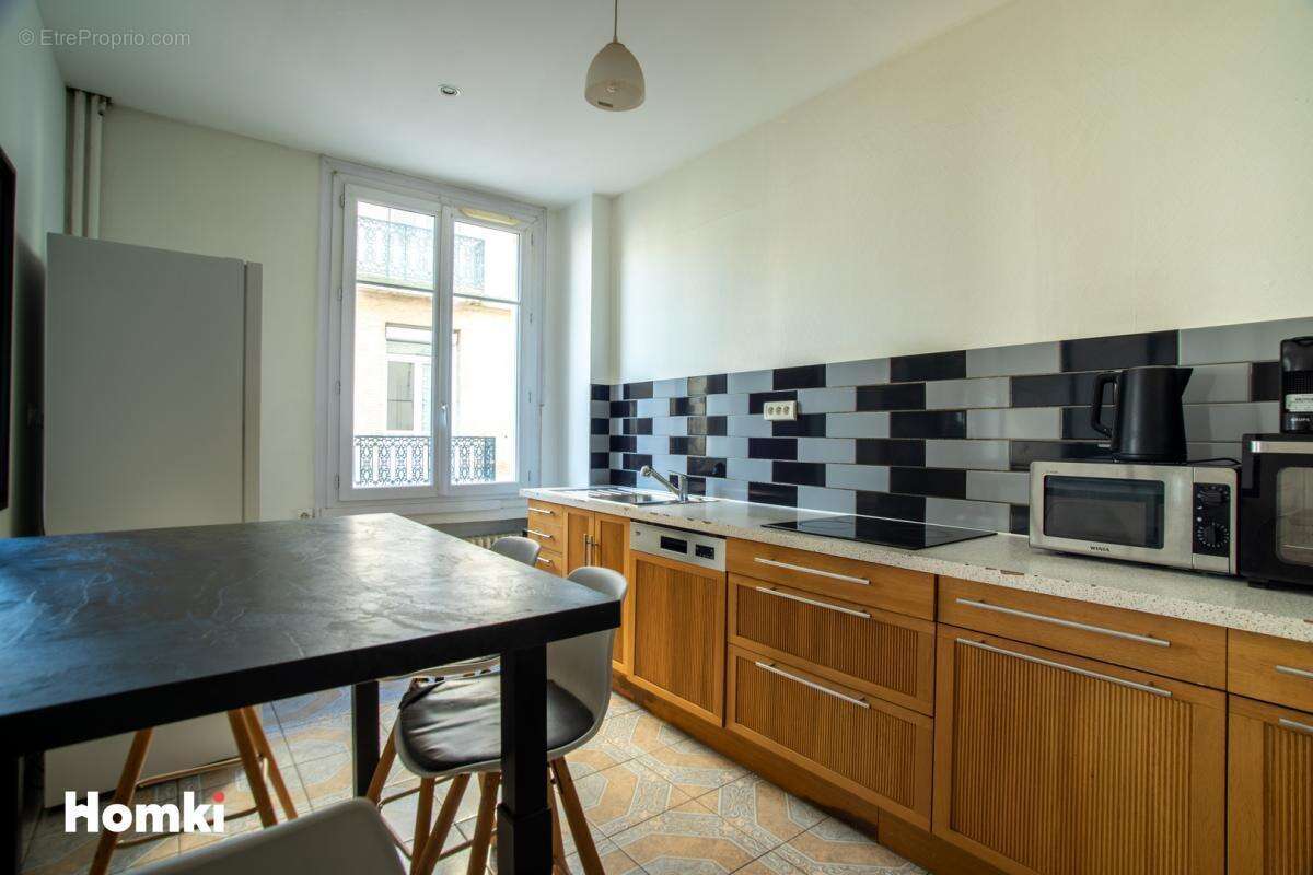 Appartement T4 de 70 m2 à Saint-Étienne 42000, Rue du Grand-Gonnet - photo 3