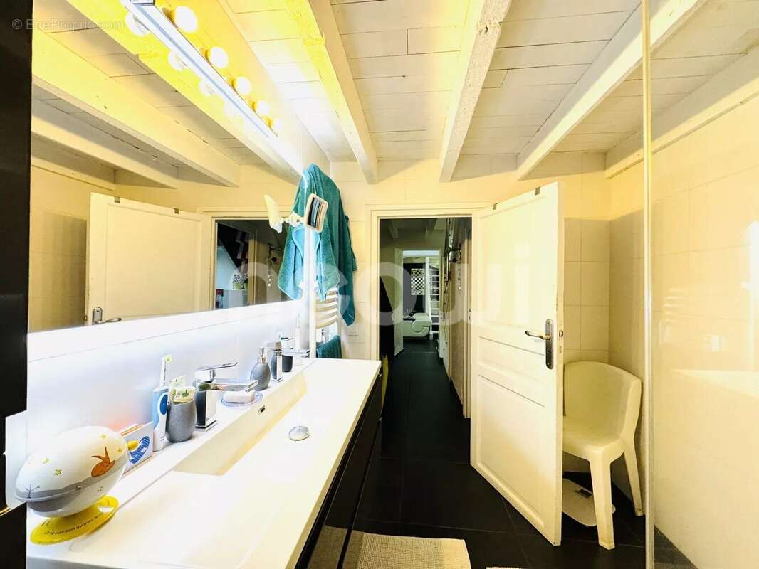 Maison à CHATEAUGAY