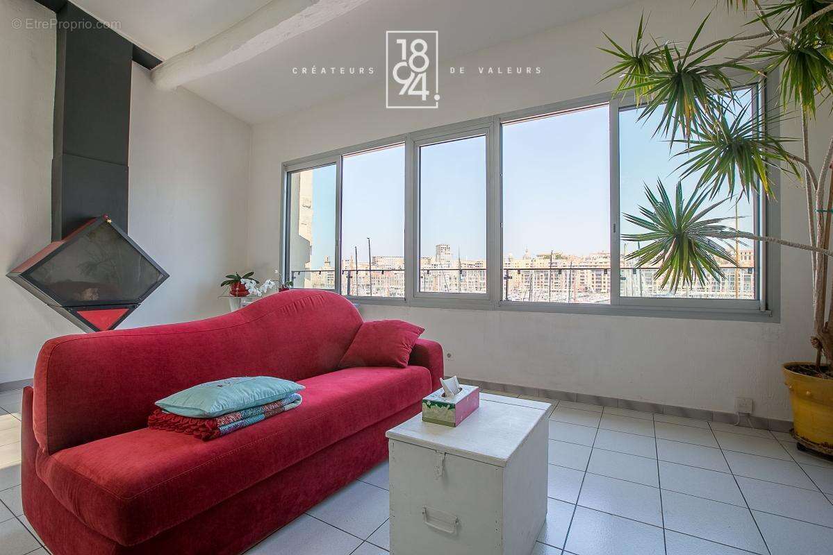 Appartement à MARSEILLE-7E