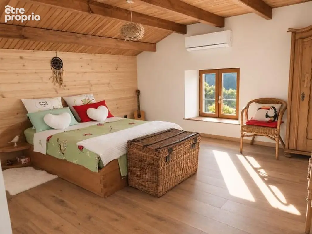 Ferme renovee  cadre nature 2,5 ha de terrain - photo 2