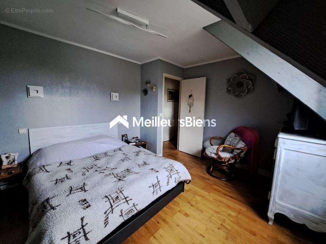 Maison à SAINT-ANDRE-LES-VERGERS