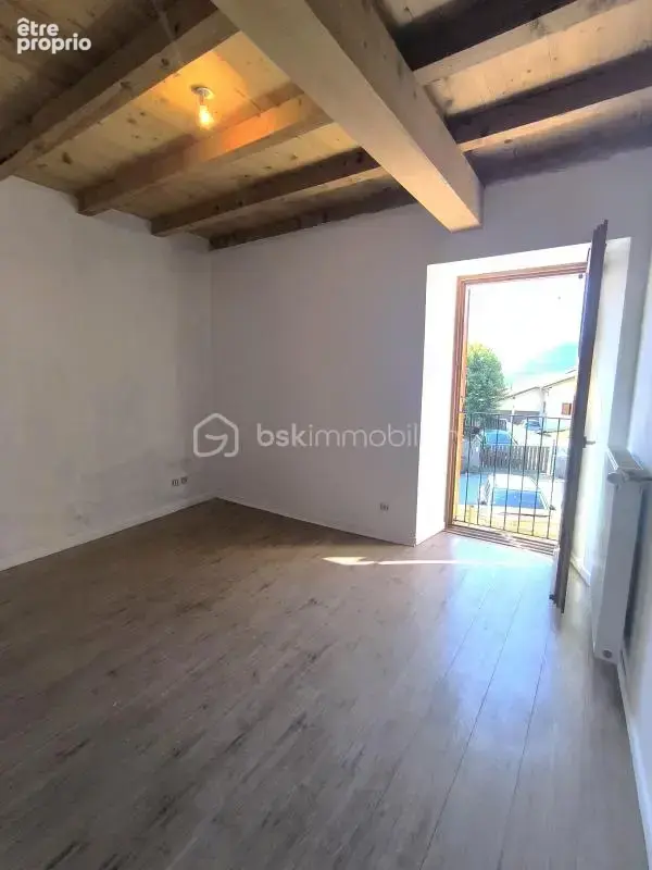  Maison de ville coup de cœur entièrement rénovée avec terrasse de 65 m² - photo 11
