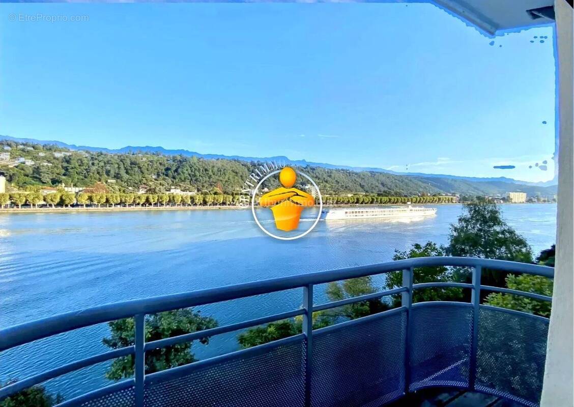 Appartement à SAINTE-COLOMBE