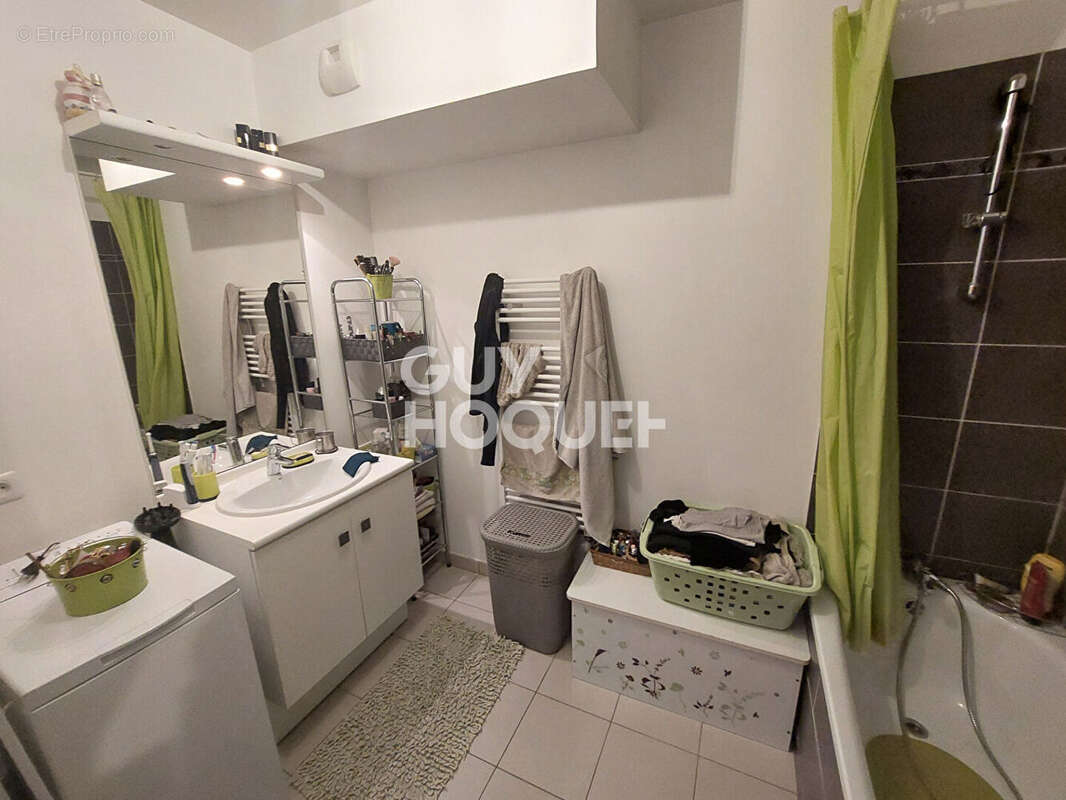 Appartement à ROSNY-SOUS-BOIS