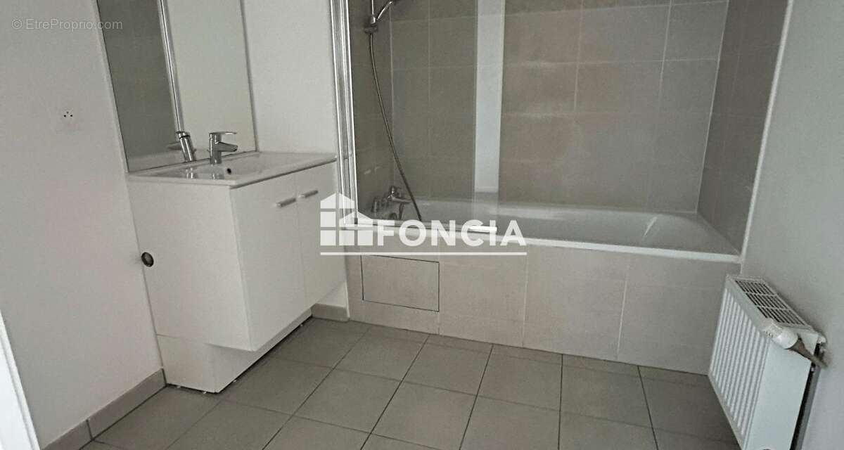 Appartement à GRETZ-ARMAINVILLIERS