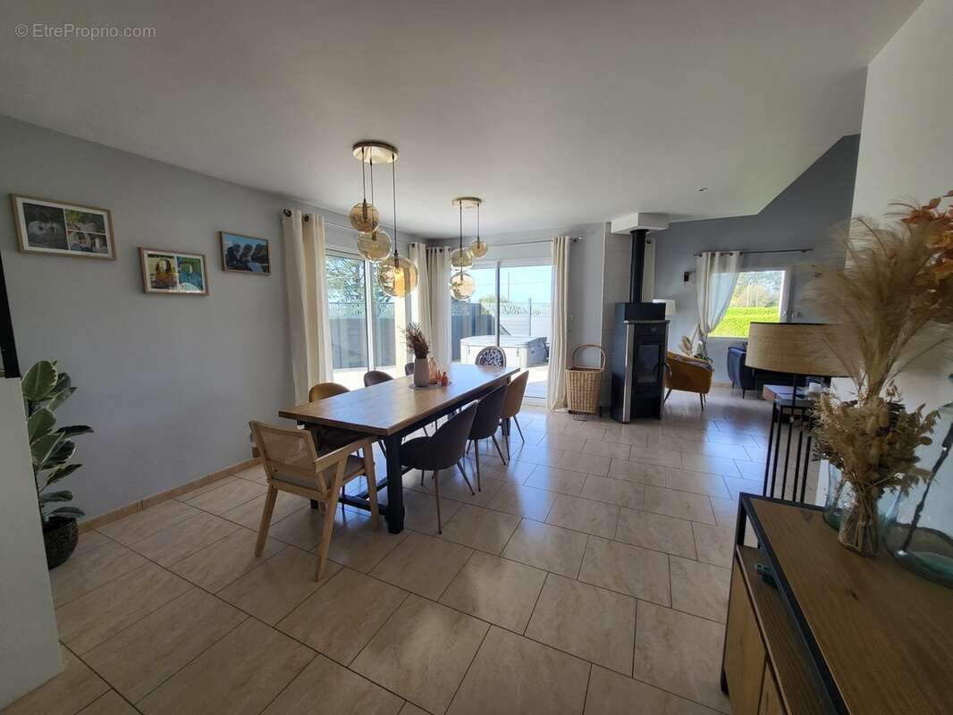 Maison à vendre 9 pièces TELGRUC SUR MER (29) - photo 9