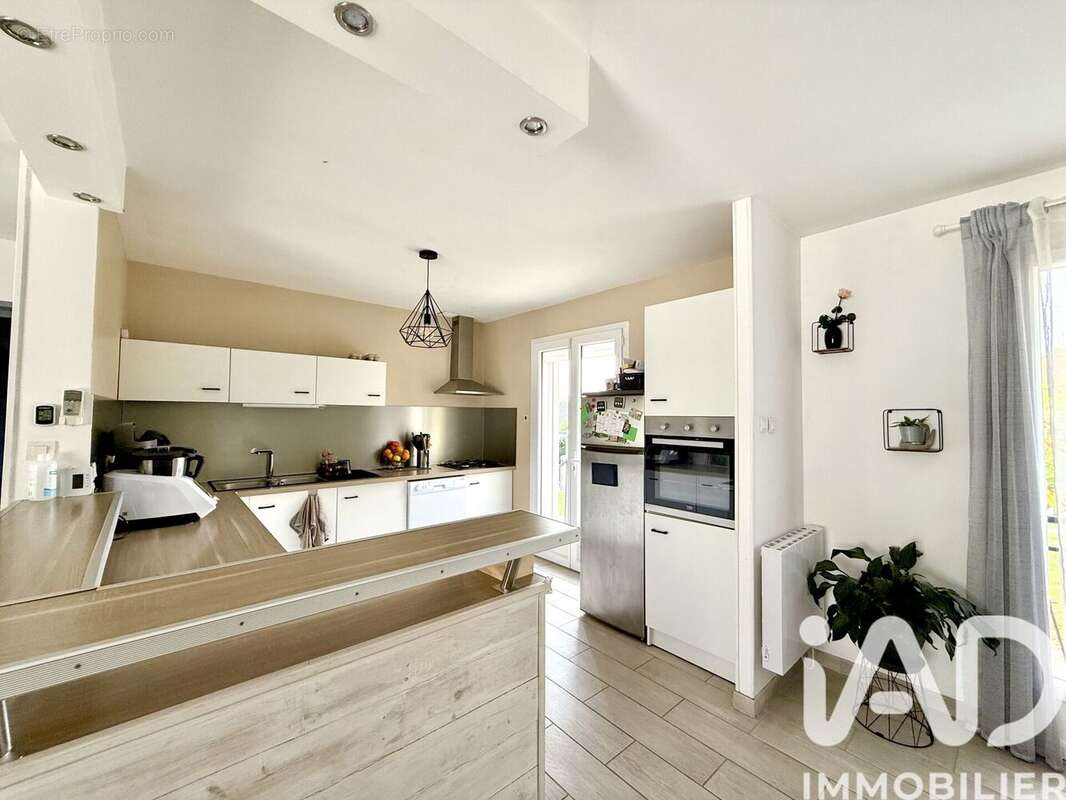 Photo 3 - Maison à CHECY