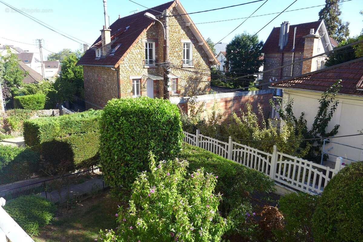 Appartement à GARCHES