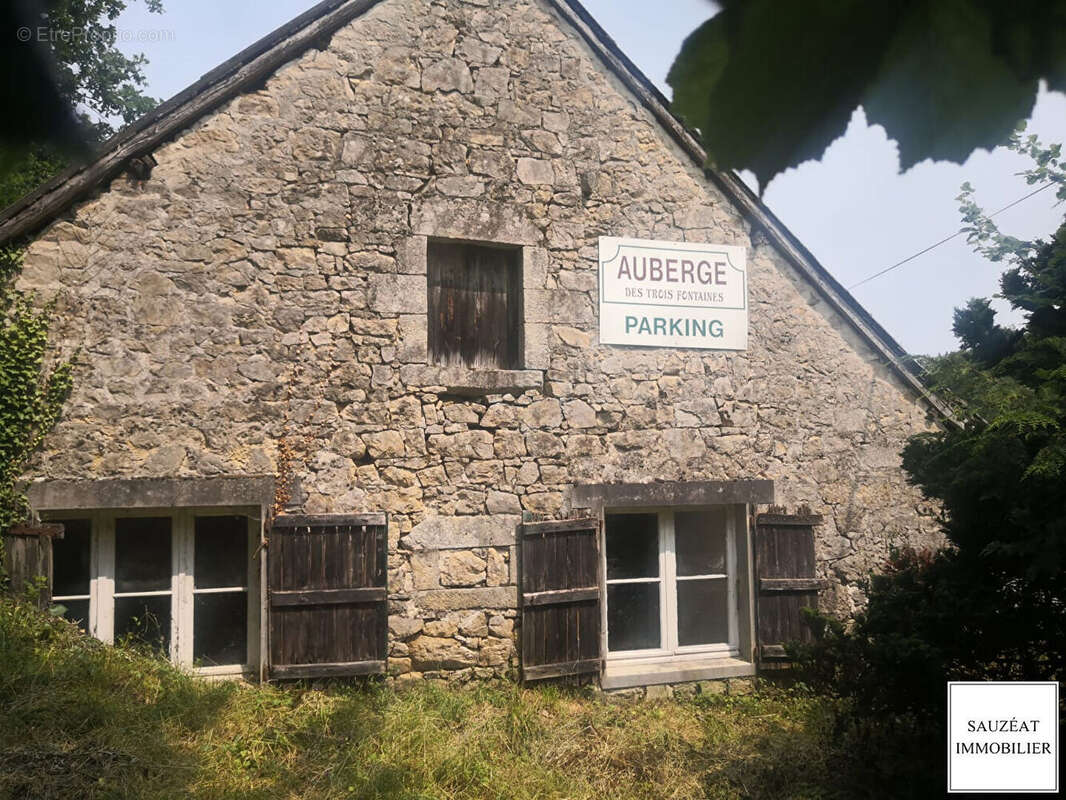 Maison à L'EGLISE-AUX-BOIS