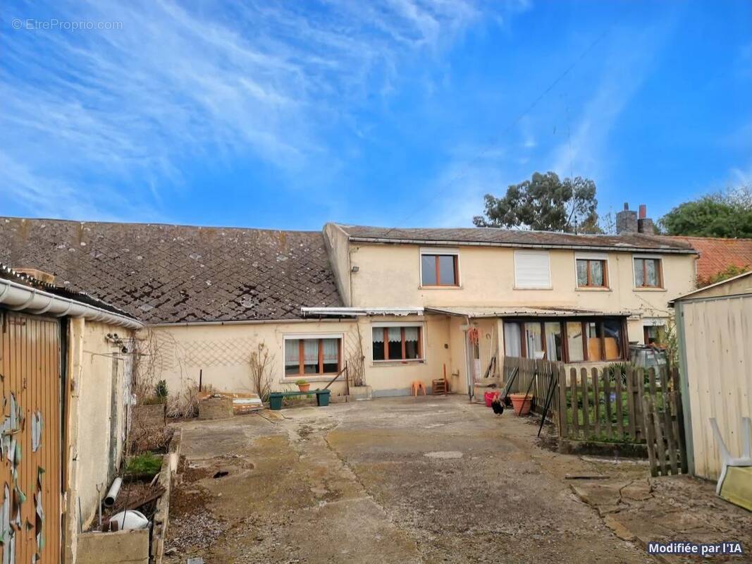 Maison à CAGNONCLES