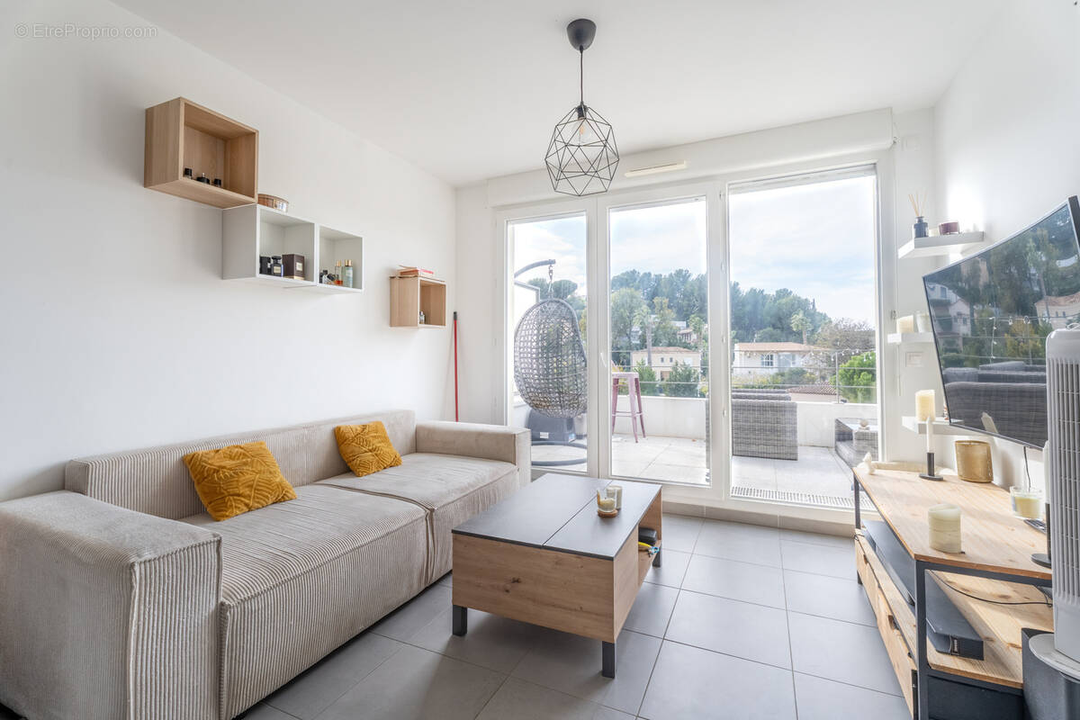 Appartement à MARSEILLE-12E