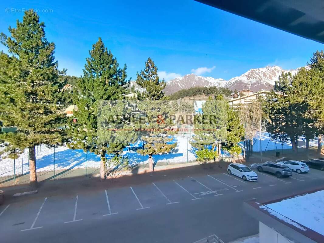 Appartement à SAINT-ETIENNE-DE-TINEE