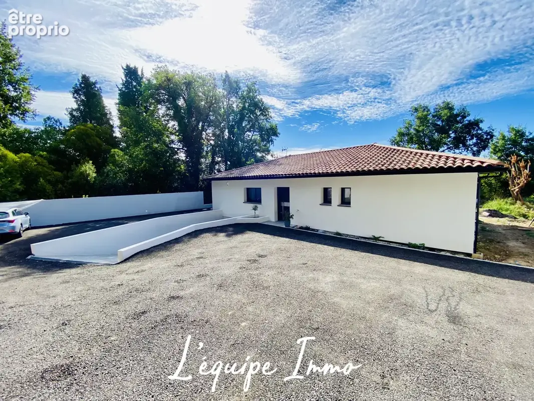 Maison T4 avec piscine et garage sur terrain de 1100m2 - photo 2