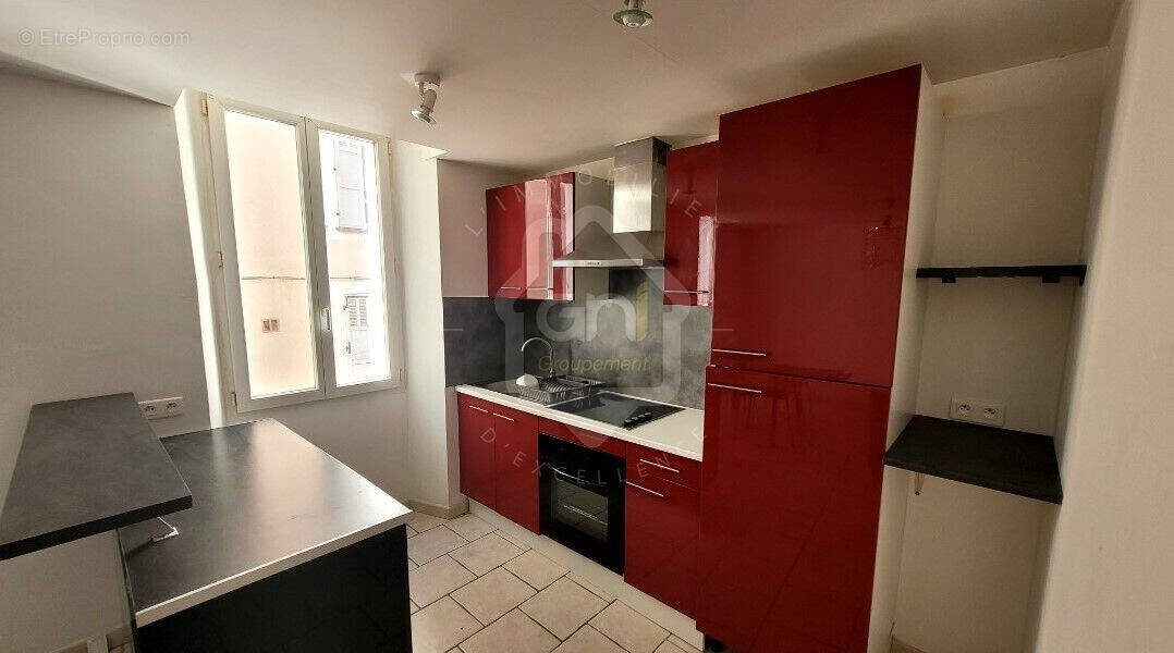 Appartement à GONFARON