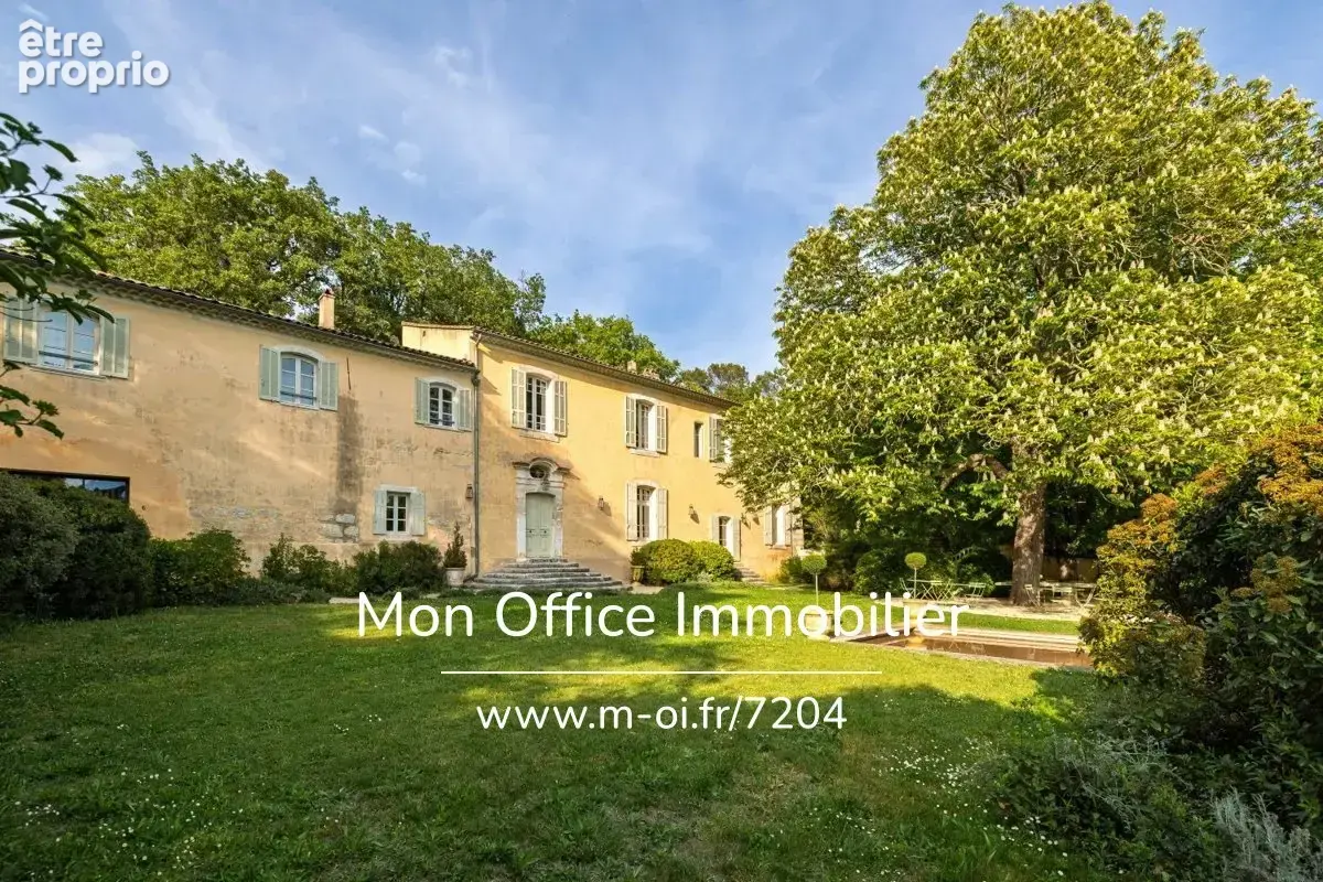 Référence : 7204-VCL - Bâtisse 17ème avec deux bastides, 5 appartements - Parc sur 1 hectare - 13 100 AIX EN PROVENCE - photo 33