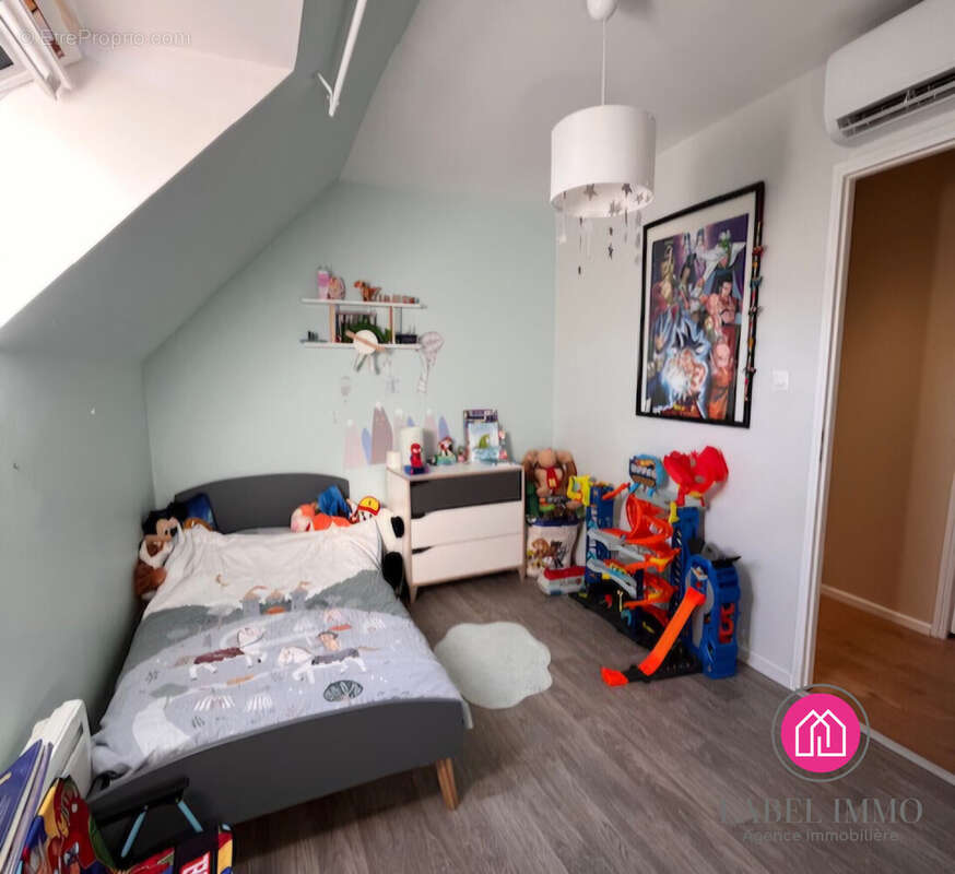 Maison 161 m² à Sepmeries  - photo 8