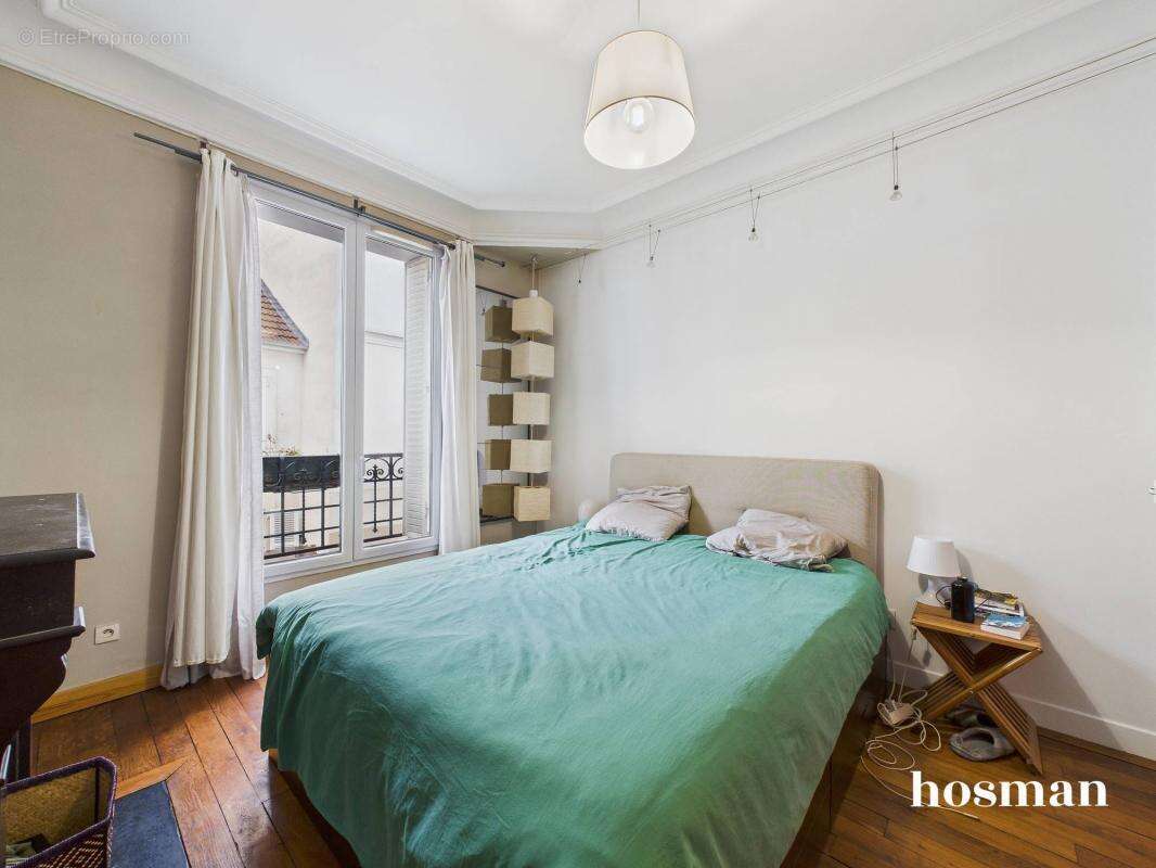 Appartement à PARIS-20E