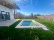 Photo 1 - Maison à ARTIGUES-PRES-BORDEAUX